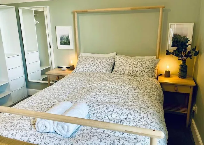 Central Studio Flat With Parking Permit