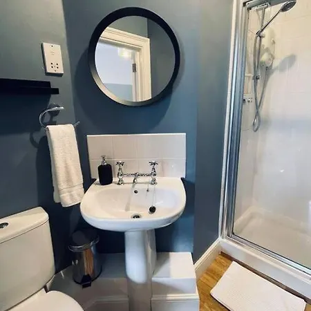 Central Studio Flat With Parking Permit Bath Exterior photo