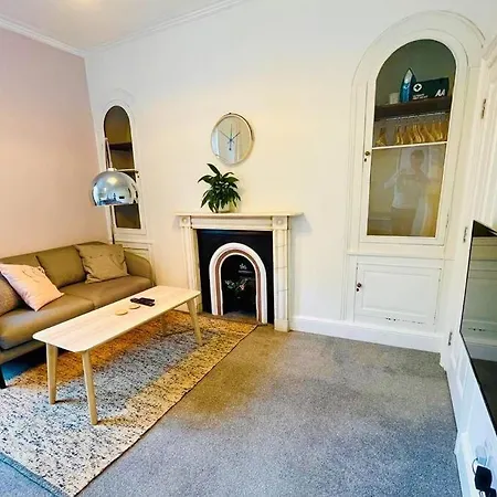 Central Studio Flat With Parking Permit Bath Exterior photo